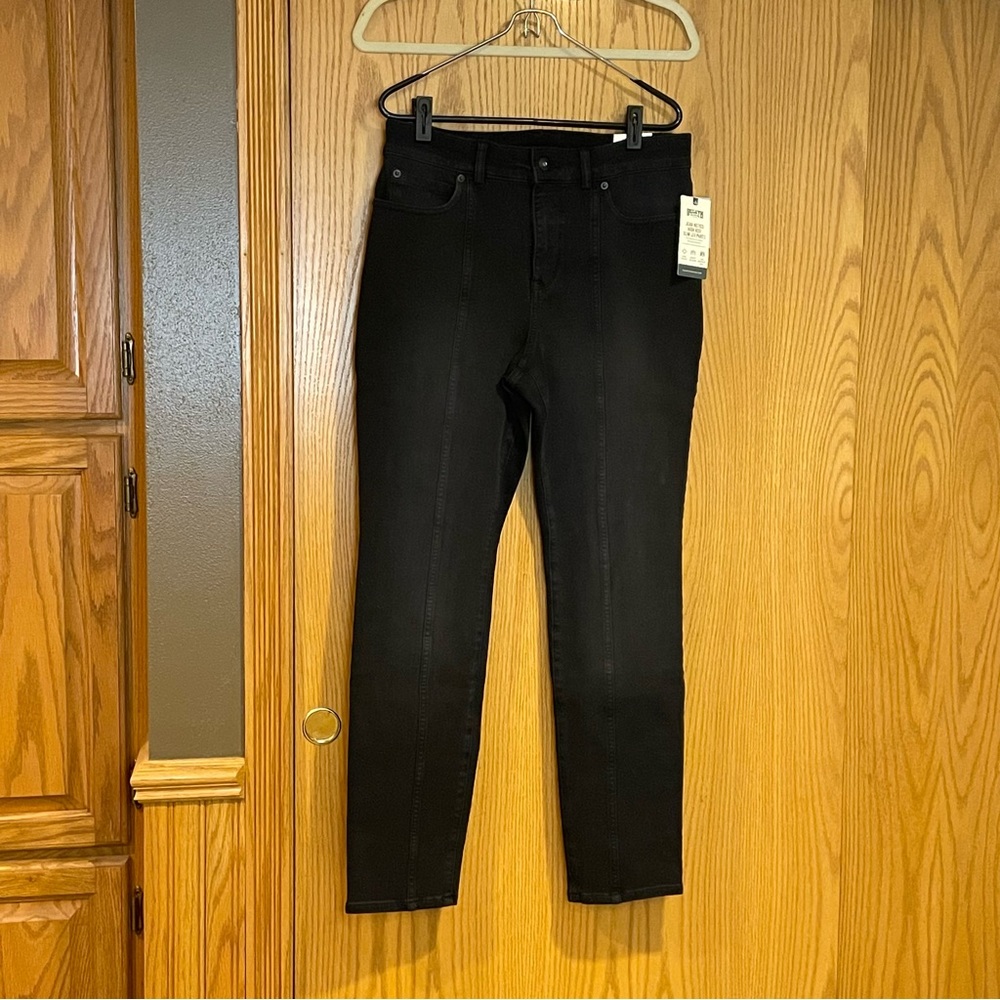 Duluth Trading Co. Jean-netics High Rise Slim Leg Pants, black, Sz 10 short